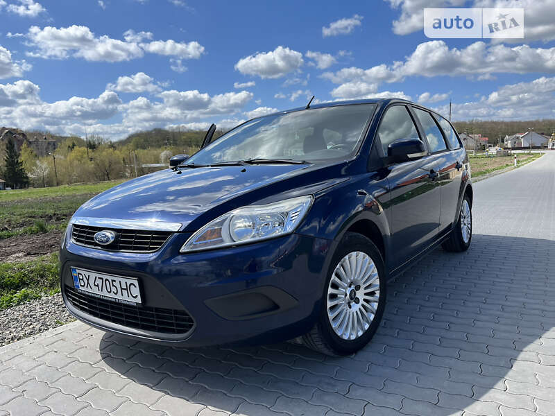 2010 ford focus