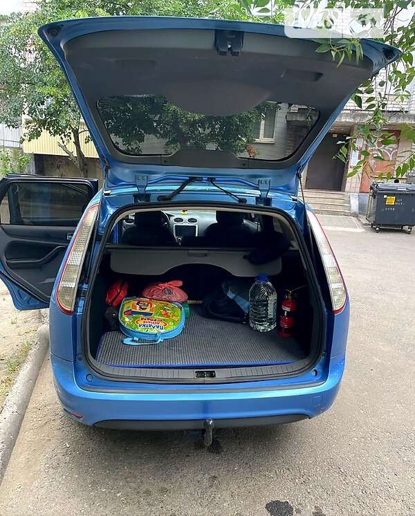 2010 ford focus