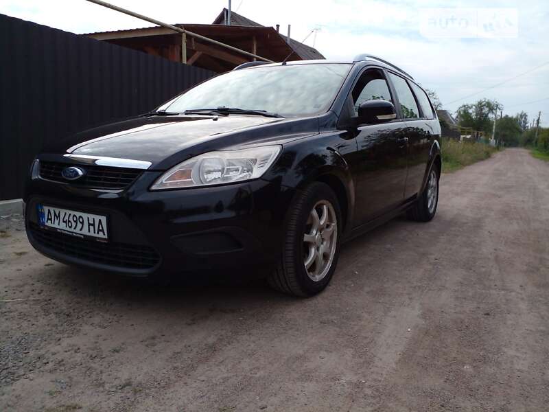 2010 ford focus