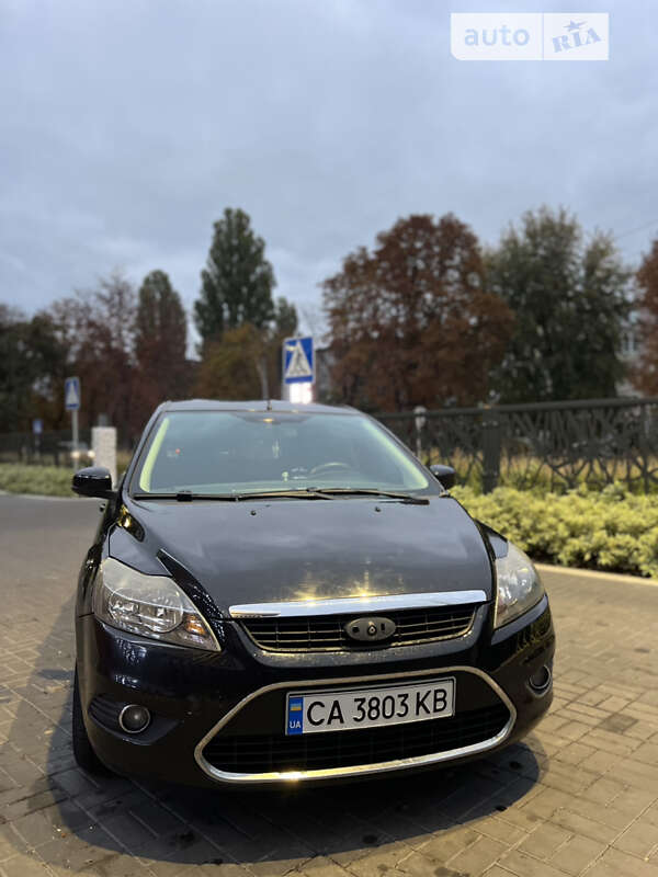 2010 ford focus