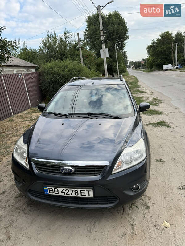 2010 ford focus
