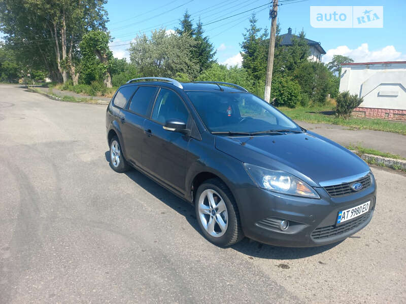 2010 ford focus