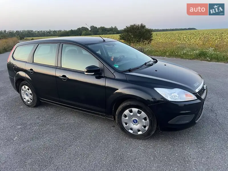 2010 ford focus