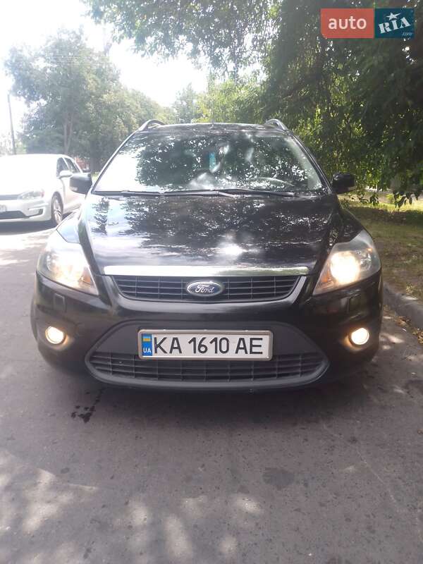 2010 ford focus
