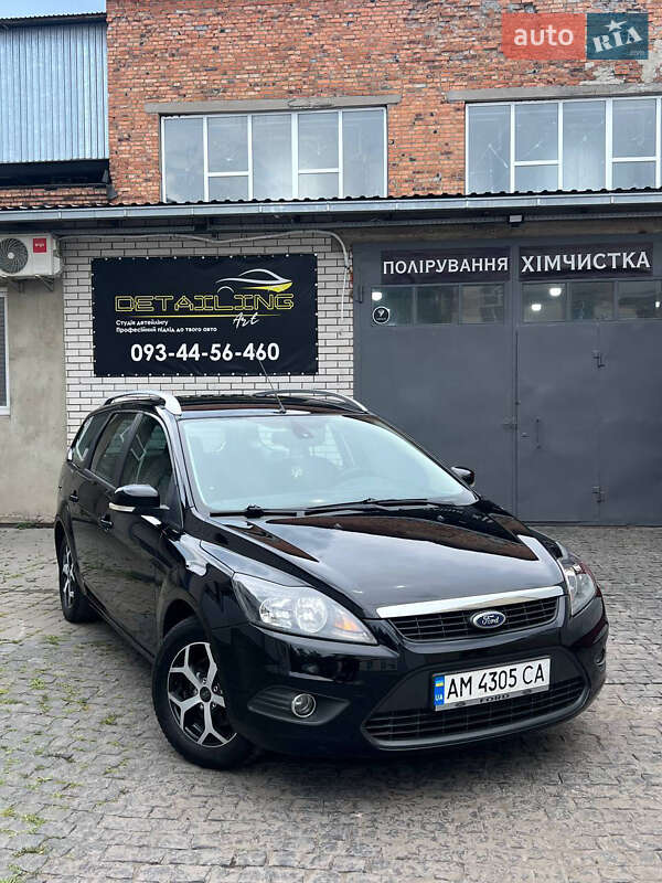 2010 ford focus