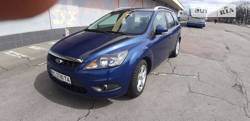2010 ford focus