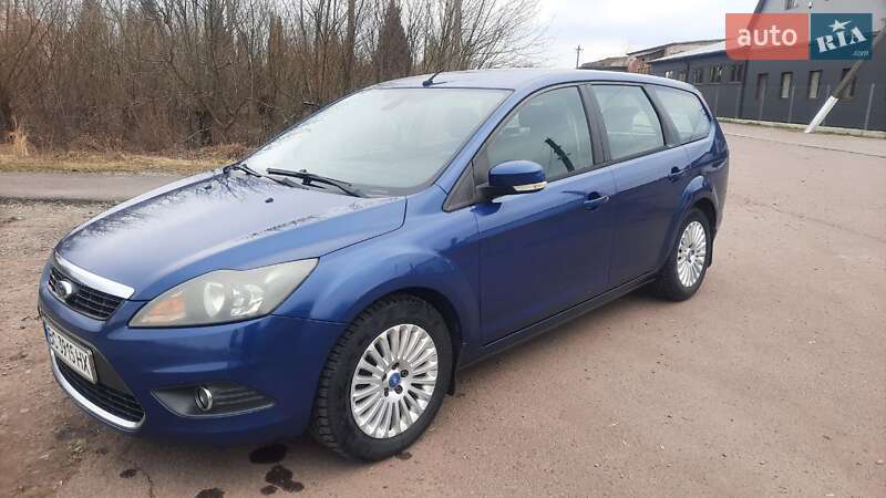 2010 ford focus