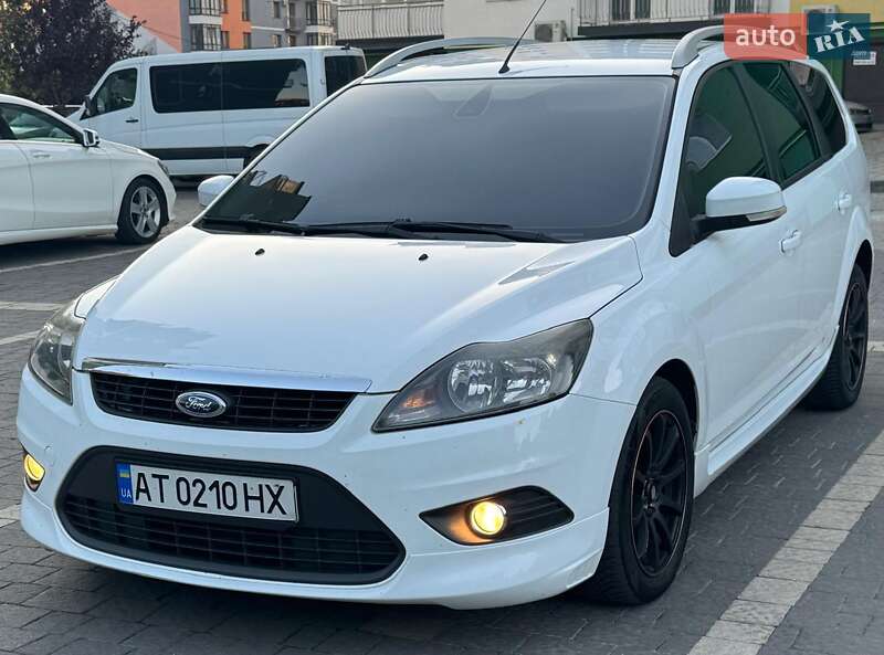 2010 ford focus
