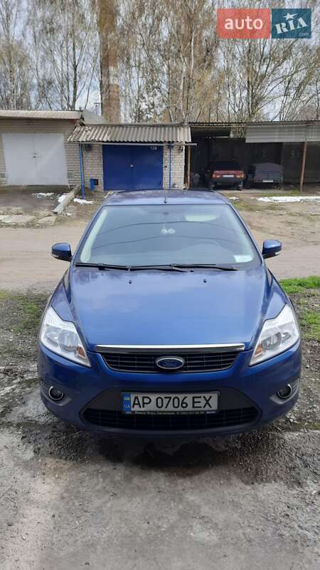 2010 ford focus