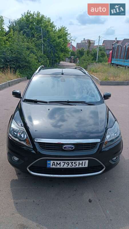 2010 ford focus
