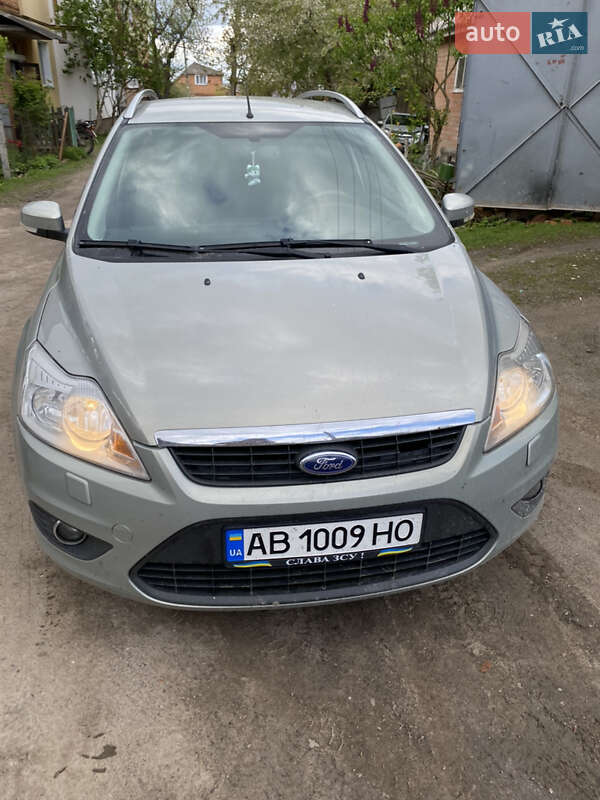 2010 ford focus