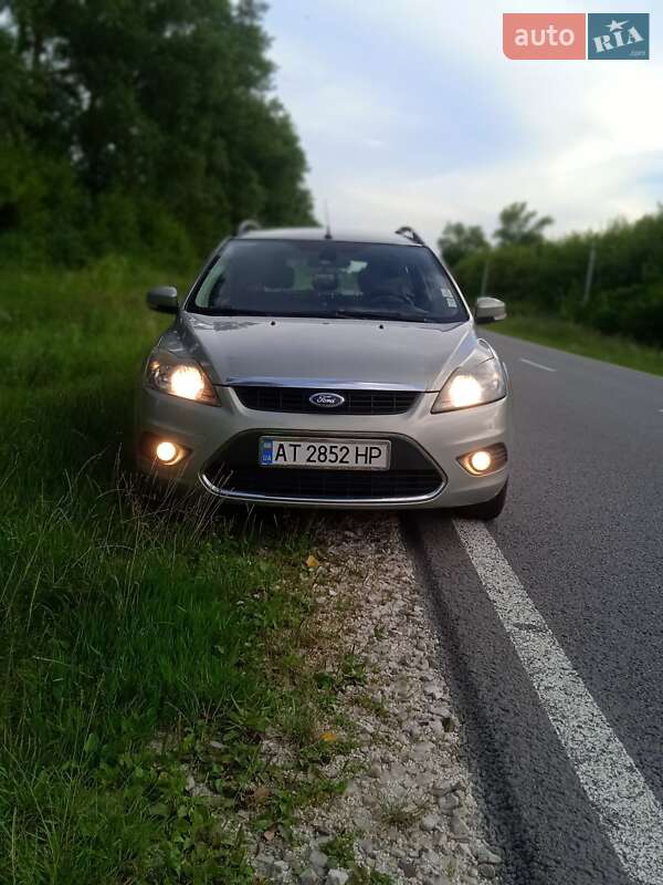 2010 ford focus