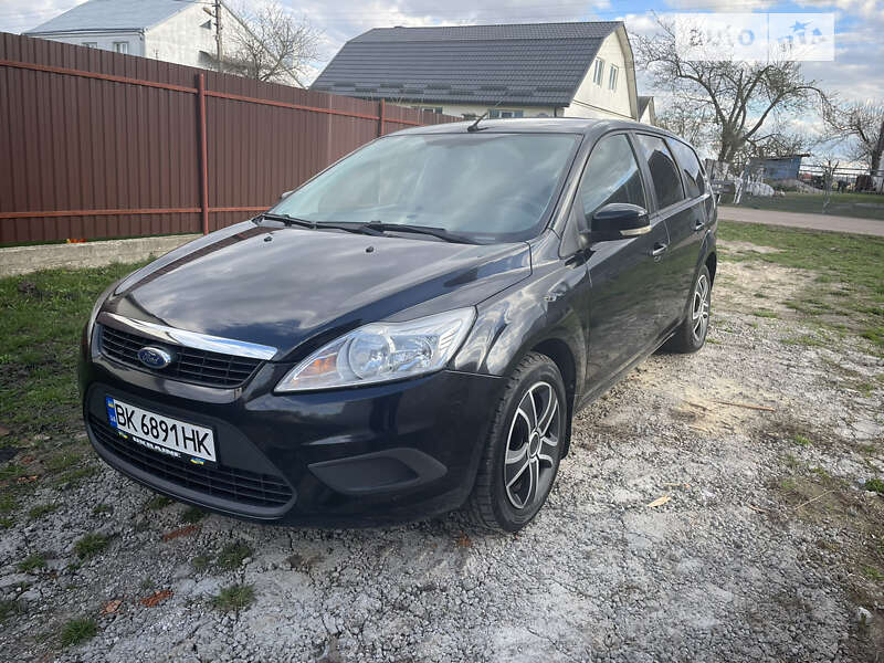 2010 ford focus