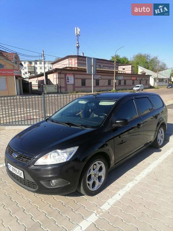 2010 ford focus