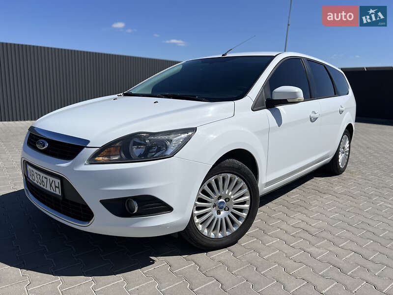 2010 ford focus