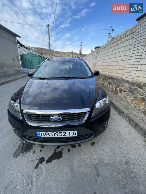 2010 ford focus
