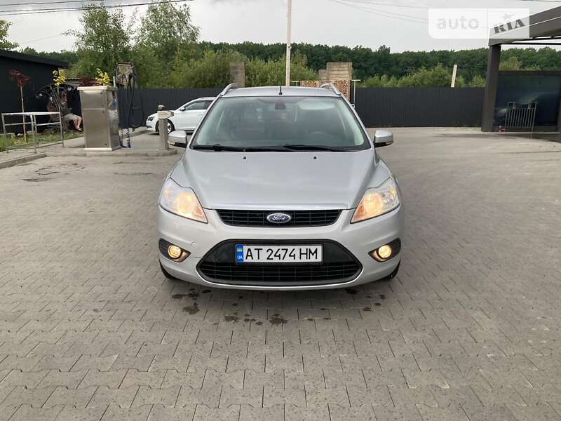2010 ford focus