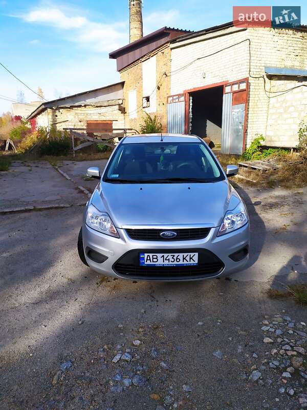 2010 ford focus