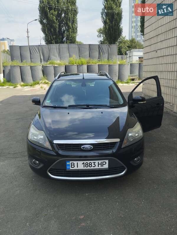 2010 ford focus