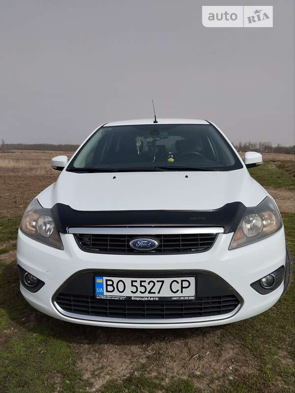 2010 ford focus