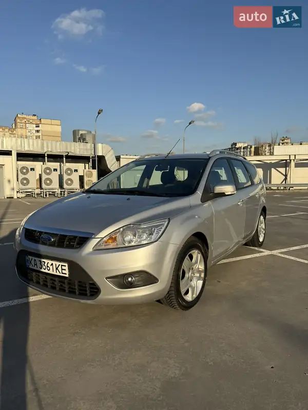 2010 ford focus