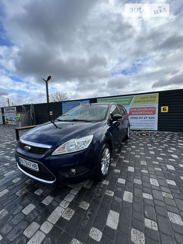2010 ford focus