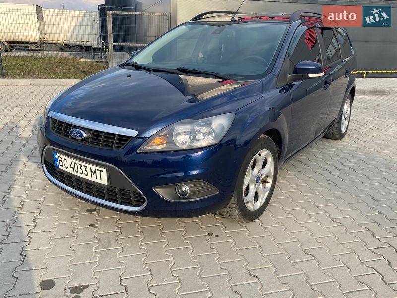2010 ford focus