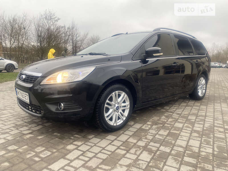 2010 ford focus