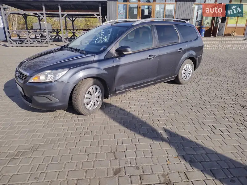 2010 ford focus