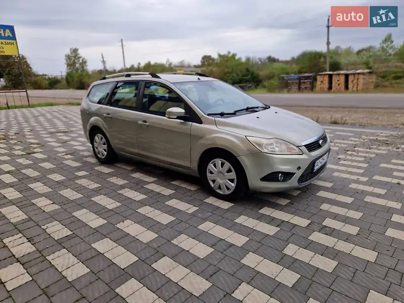 2010 ford focus