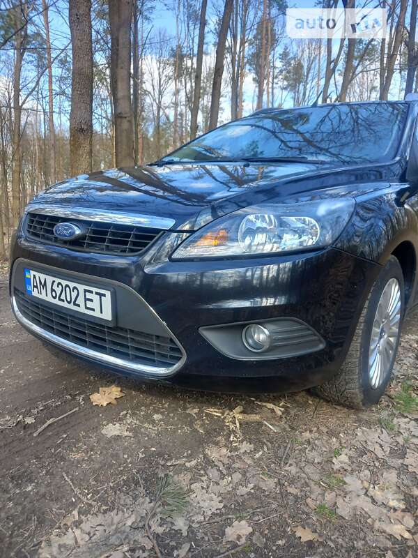 2010 ford focus
