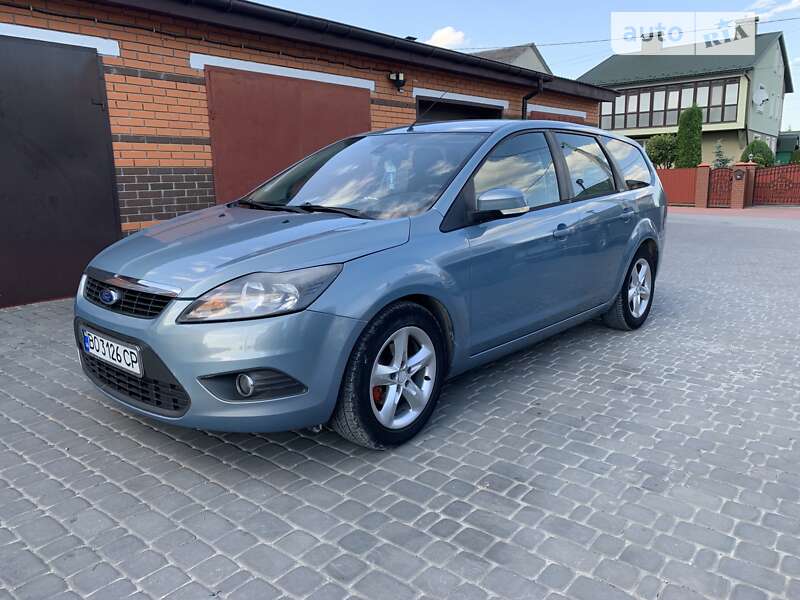 2010 ford focus
