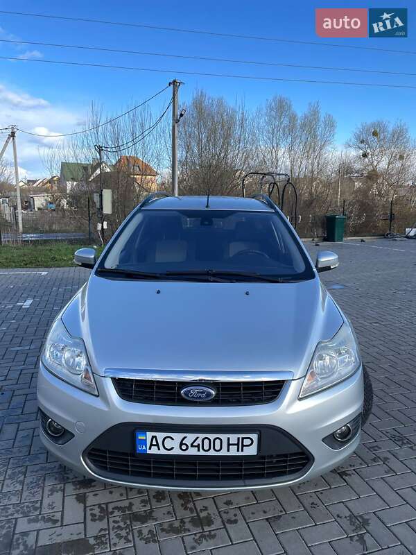 2010 ford focus