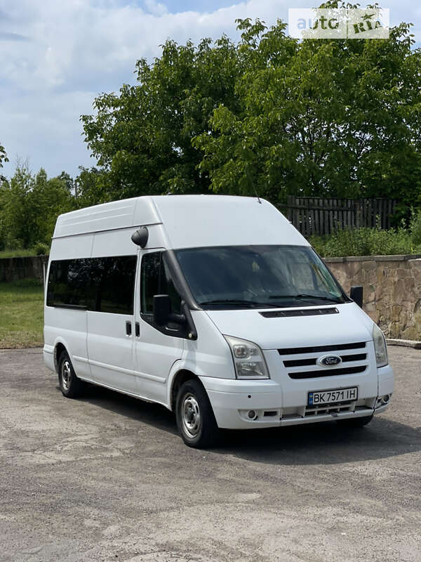2011 ford transit