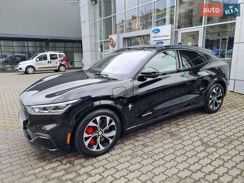 2021 ford mustang mach-e