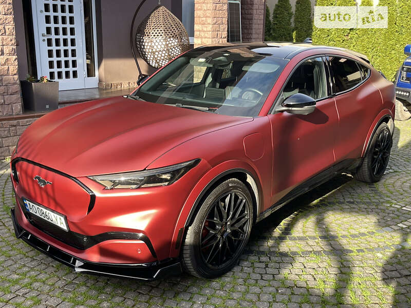 2021 ford mustang mach-e