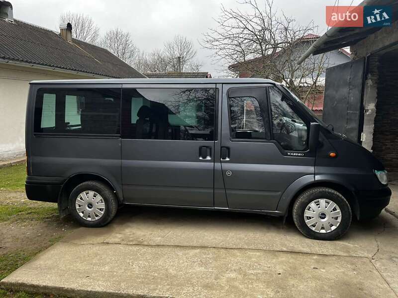 2006 ford transit