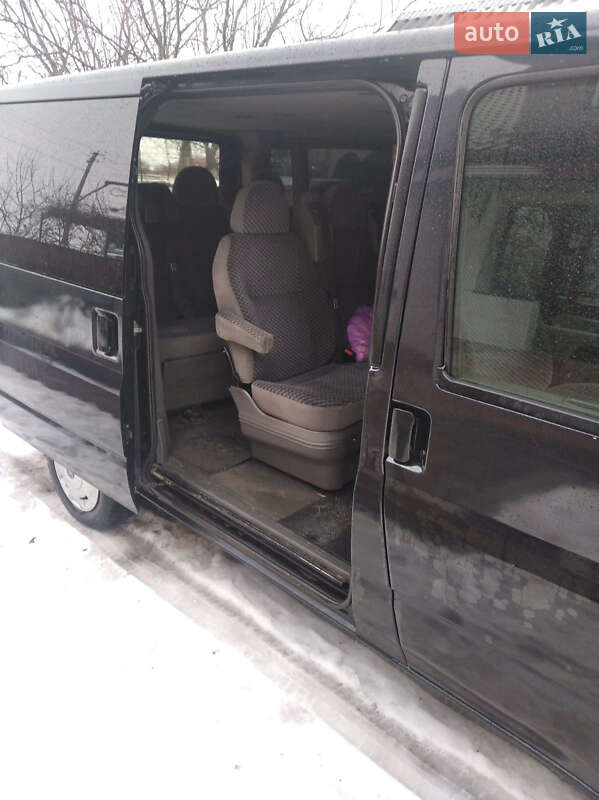 2004 ford transit