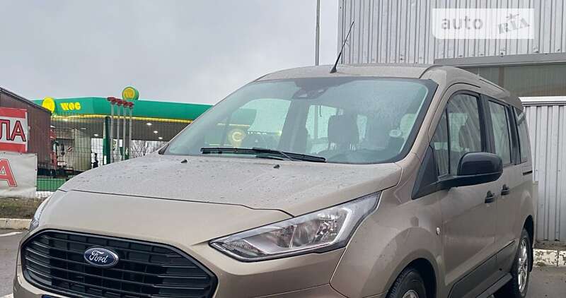 2019 ford tourneo-connect