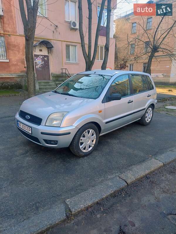 2003 ford fusion
