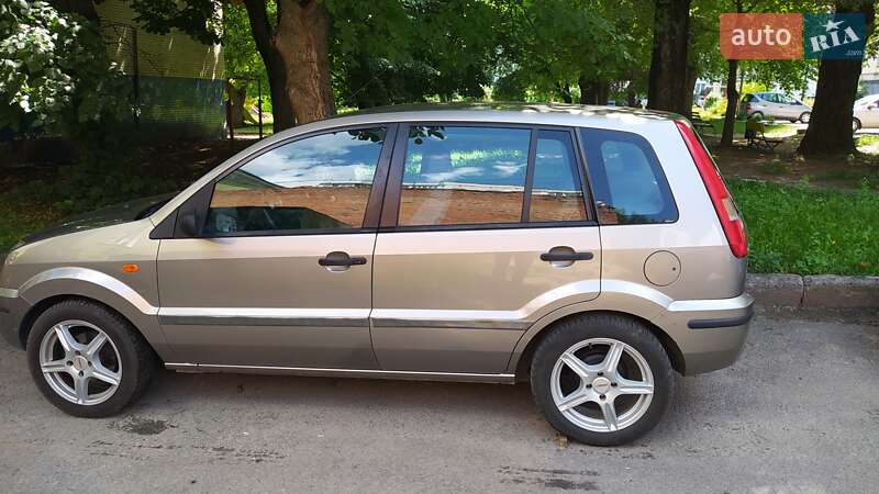 2003 ford fusion