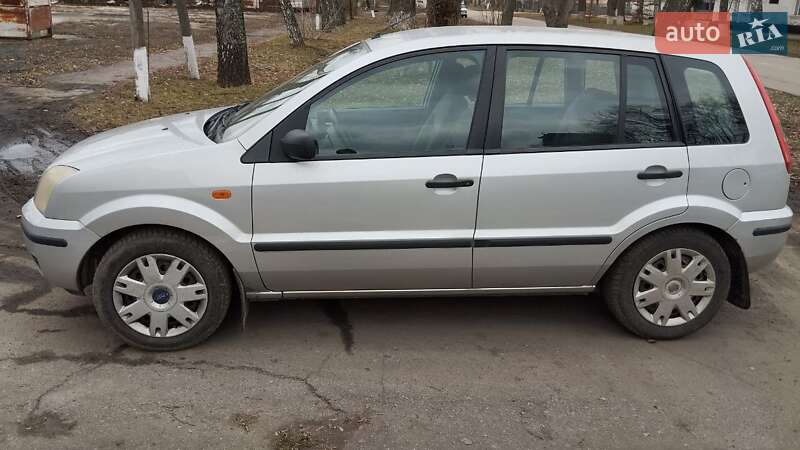 2003 ford fusion