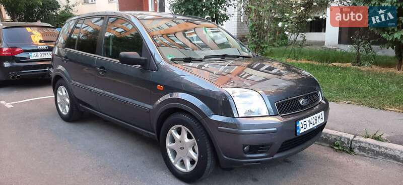 2004 ford fusion