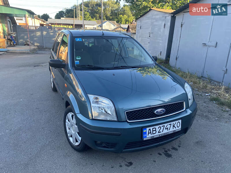 2004 ford fusion