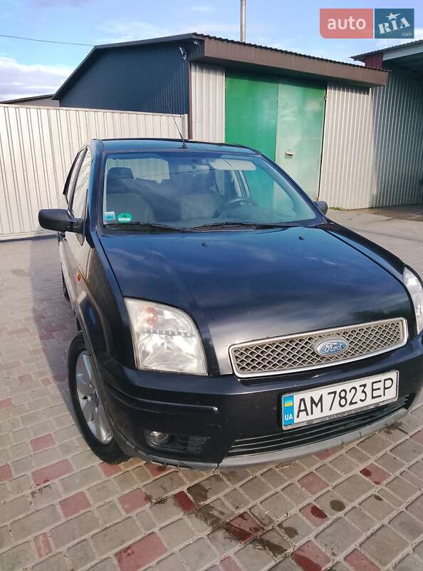 2004 ford fusion
