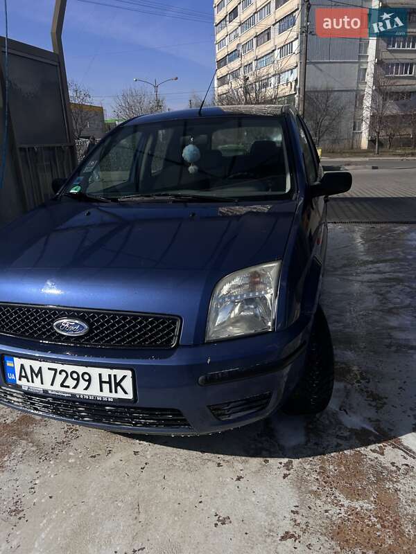 2004 ford fusion