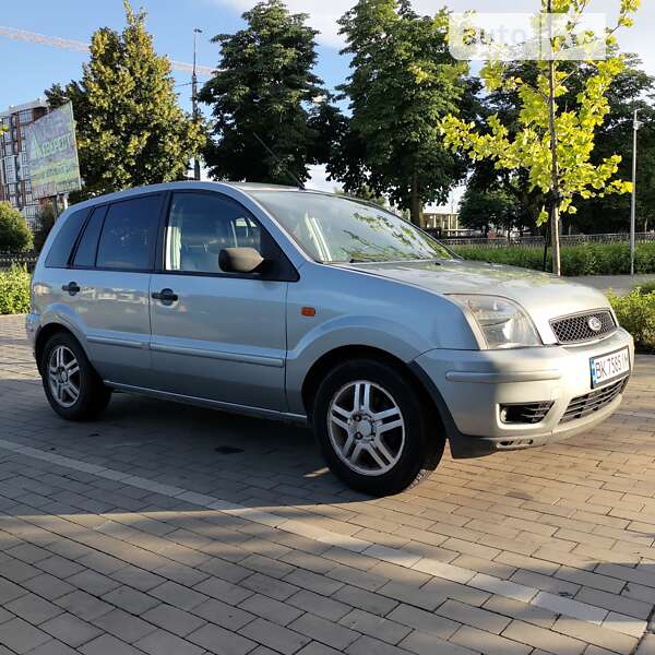 2005 ford fusion