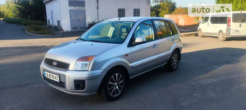 2010 ford fusion