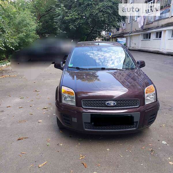 2010 ford fusion