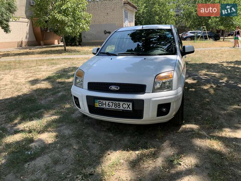 2011 ford fusion